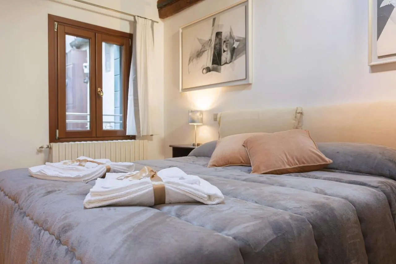 Apartamento San Marco Luxury Loft With Terrace Venecia Italia